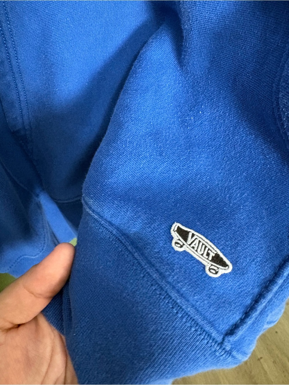 Vtg vans vault pull over blue hoodie large